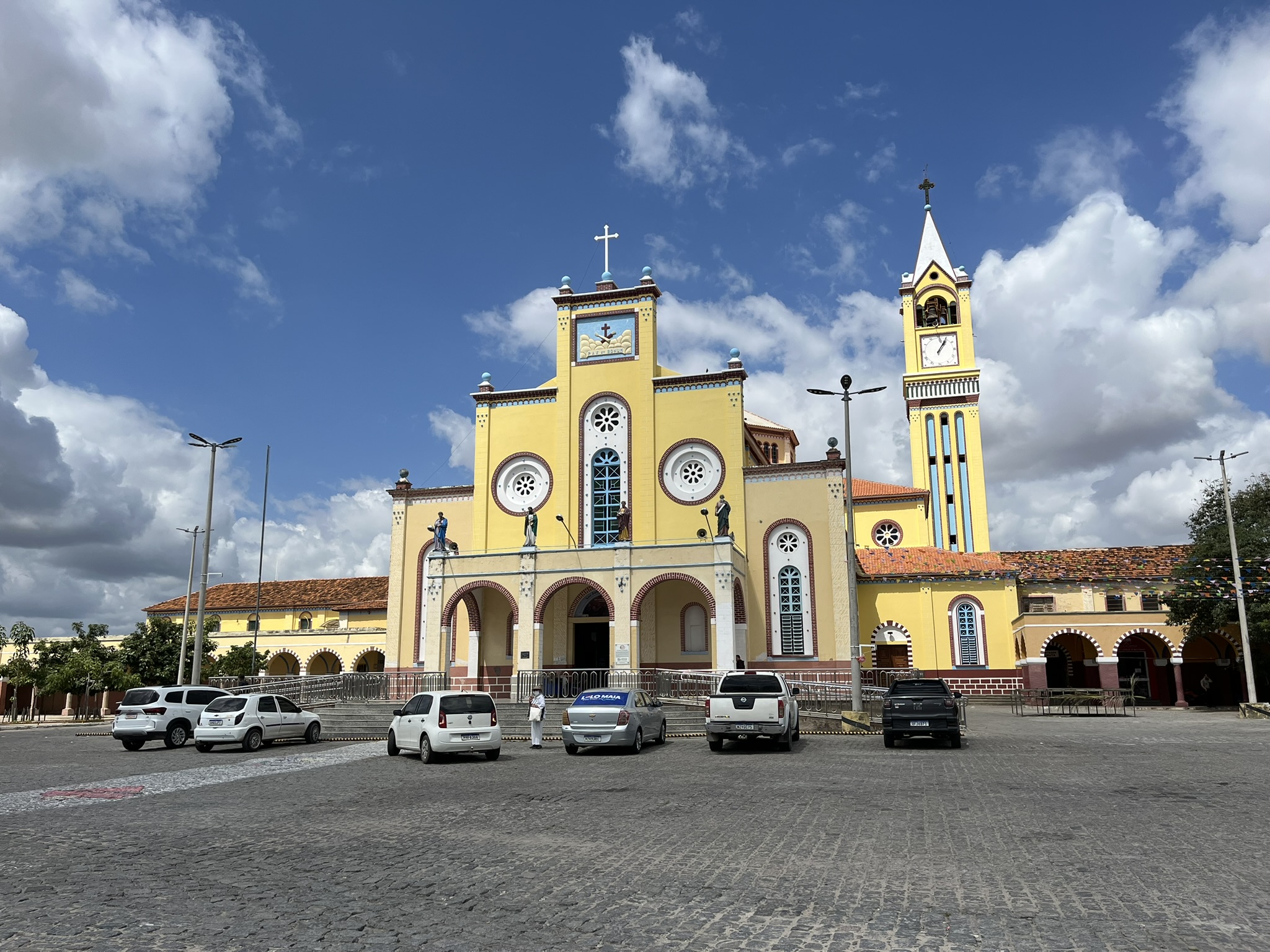 Fachada do Santuário São Francisco das Chagas (Igreja dos Franciscanos)